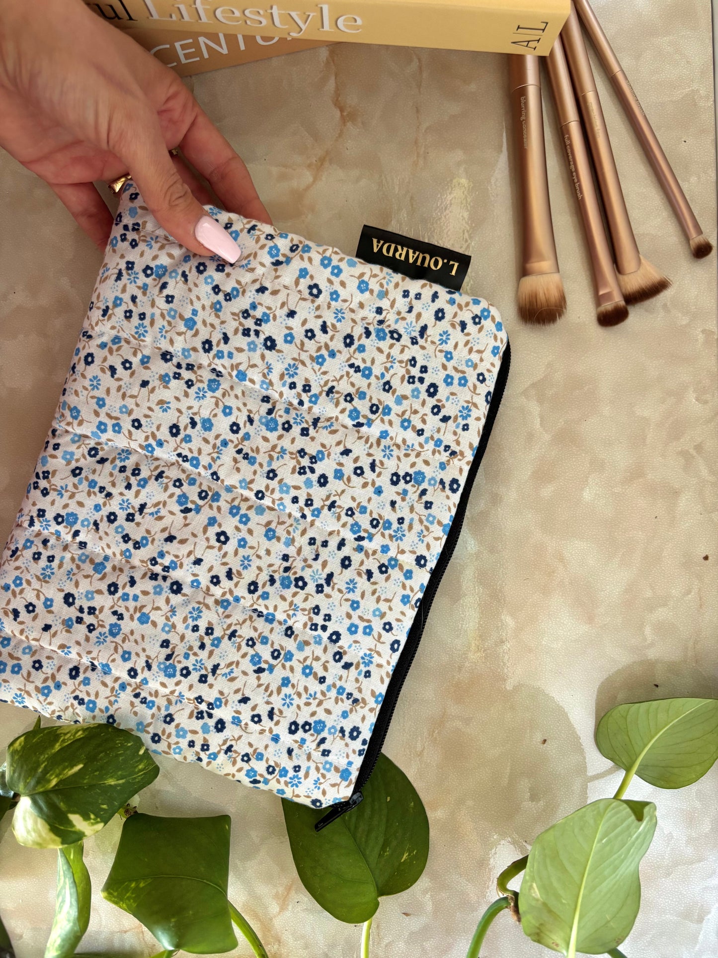 Trousse de toilette plate