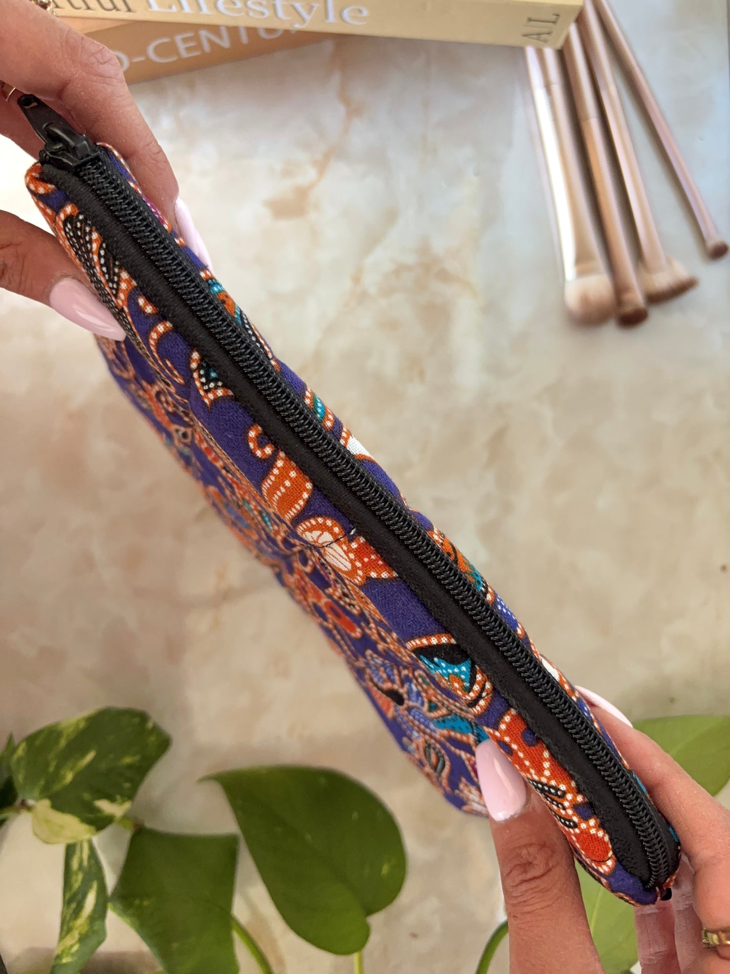 trousse de maquillage plate