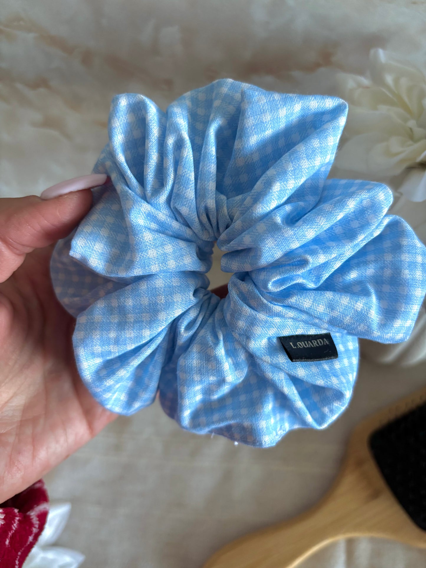 MIA Scrunchie XL hellblau kariert
