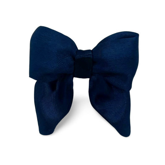 dunkelblaue Satinschleife mini