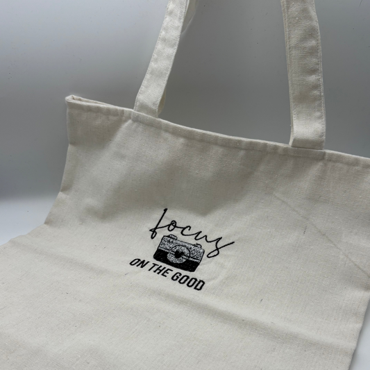 FOCUS ON THE GOOD - Totebag aus Rohbaumwolle