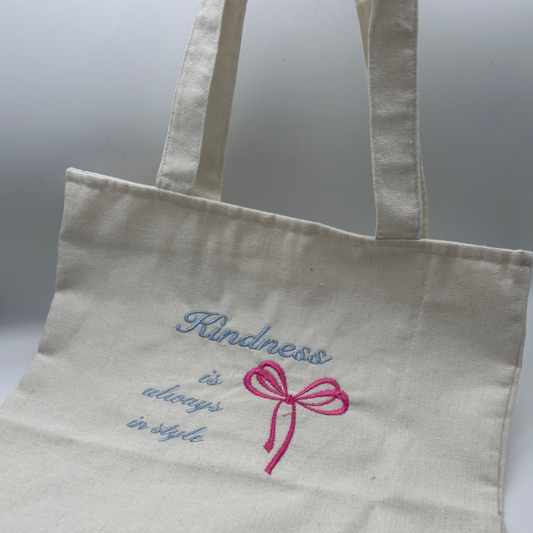KINDNESS IS ALWAYS IN STYLE - Totebag aus Rohbaumwolle