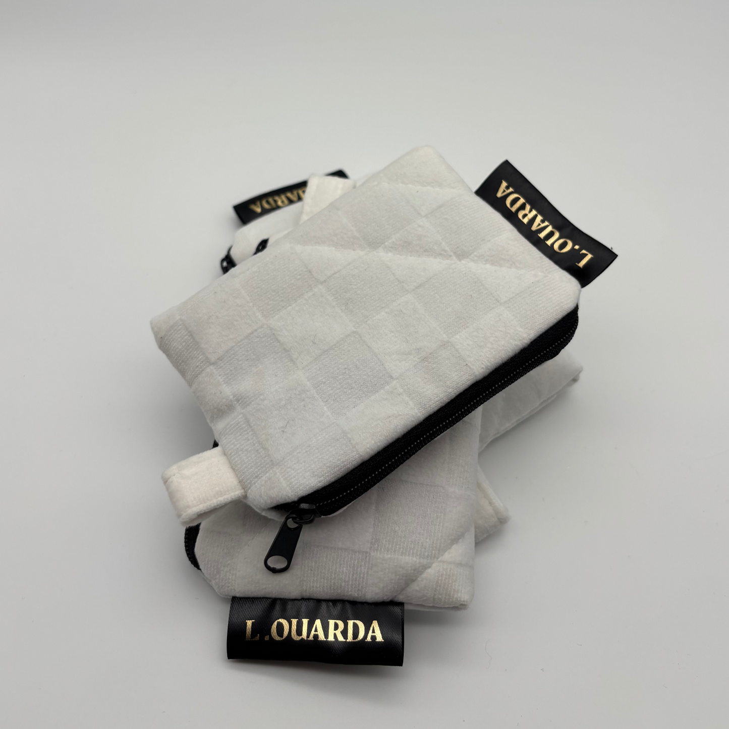 Münztasche aus Samt weiß