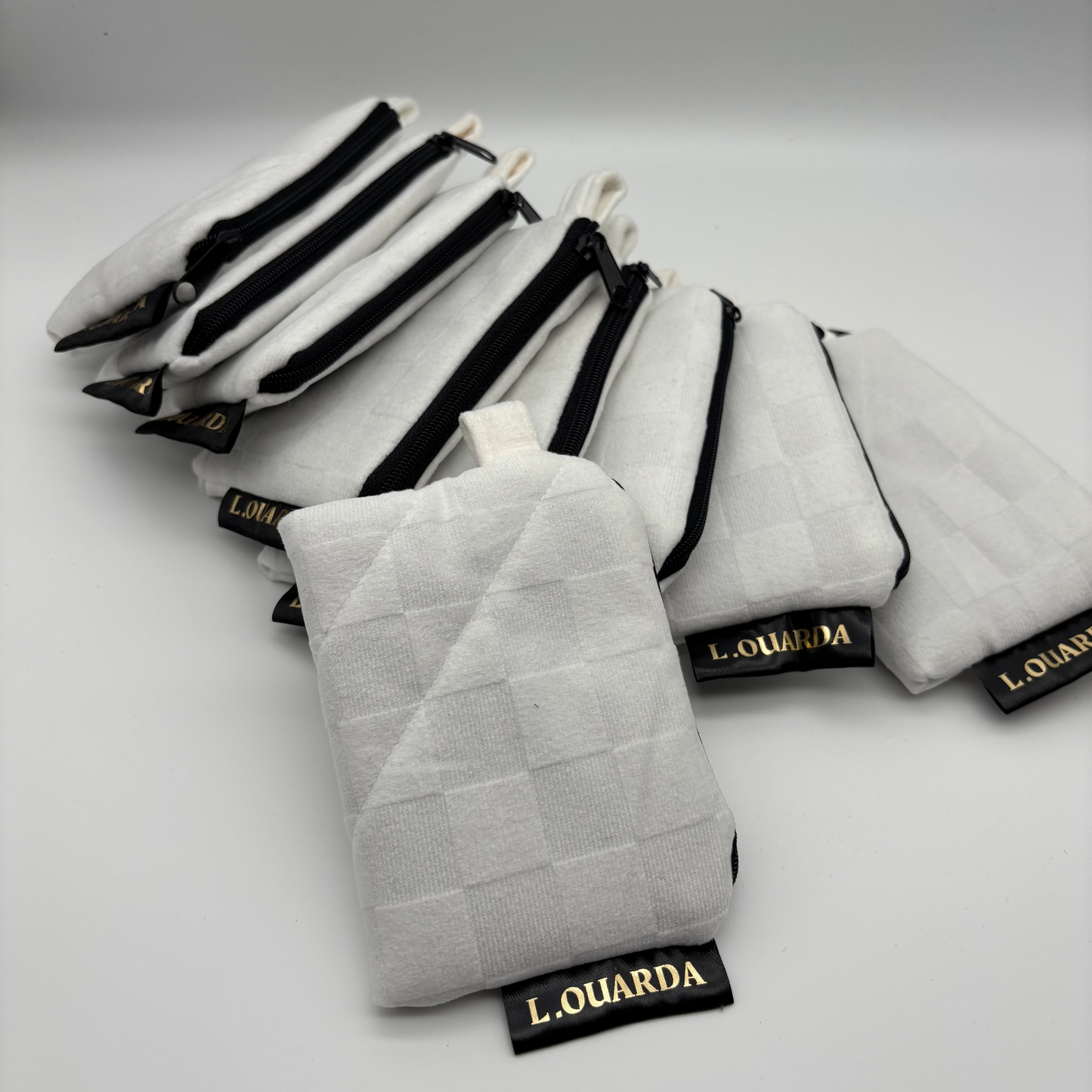 Münztasche aus Samt weiß