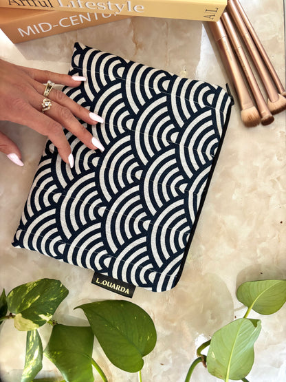 Trousse de maquillage plate