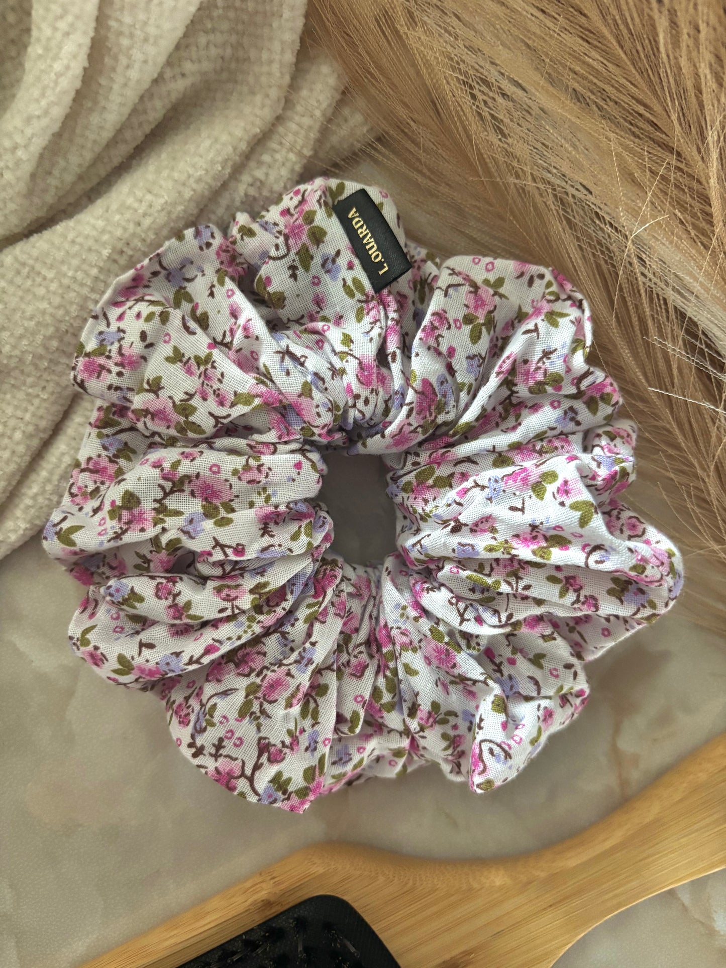 FLORA Scrunchie XL rosa Blümchen